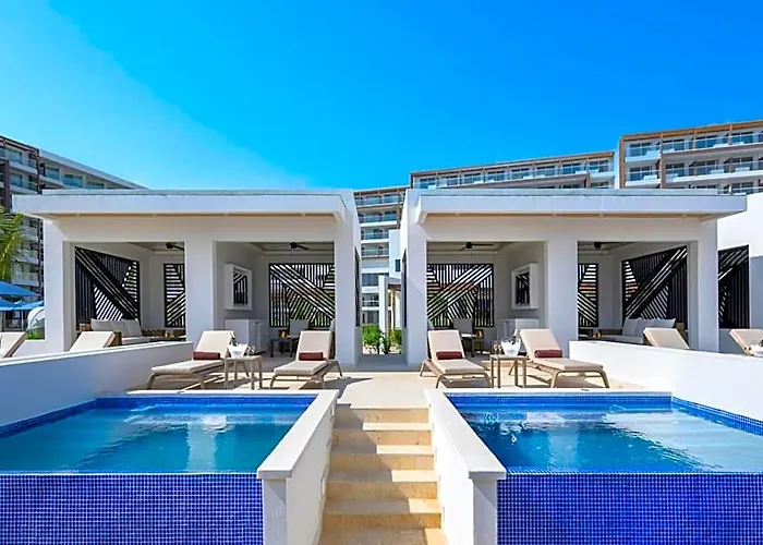 Hotel Royalton Splash Riviera Cancun, An Autograph Collection 5*