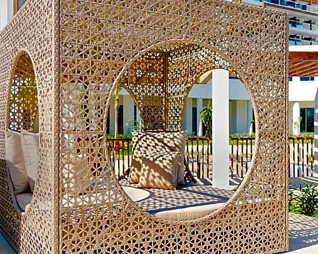 Hotel Royalton Splash Riviera Cancun, An Autograph Collection