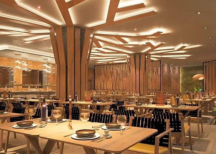 Royalton Splash Riviera Cancun, An Autograph Collection Hotel 5*