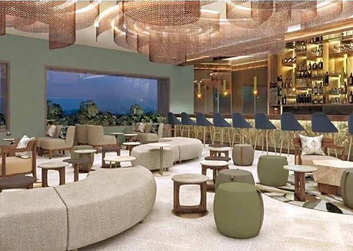 Royalton Splash Riviera Cancun, An Autograph Collection Hotel 5*